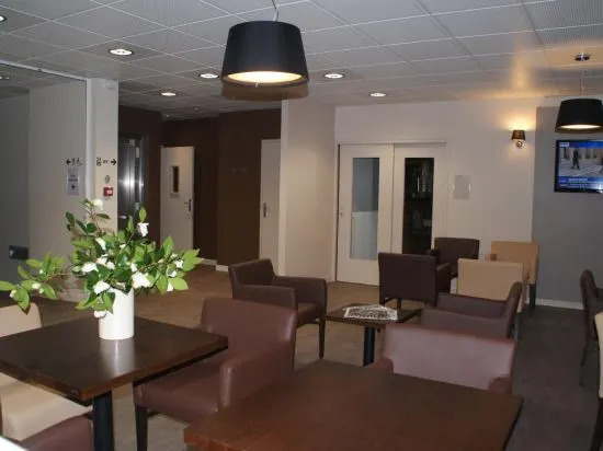 Brit Hotel Kara Sainte Anne dAuray