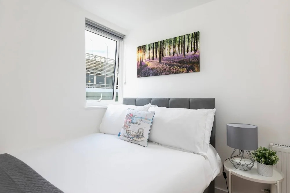 Skyvillion - Huge 4bed Apartment Wbalcony - Parking