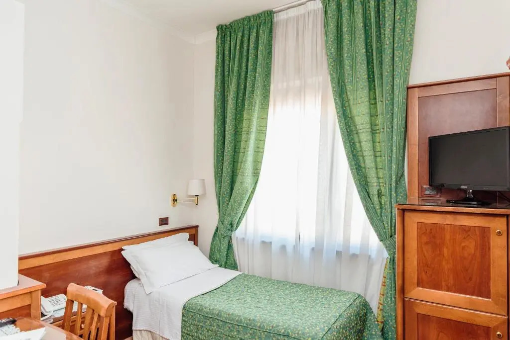 Hotel Montana