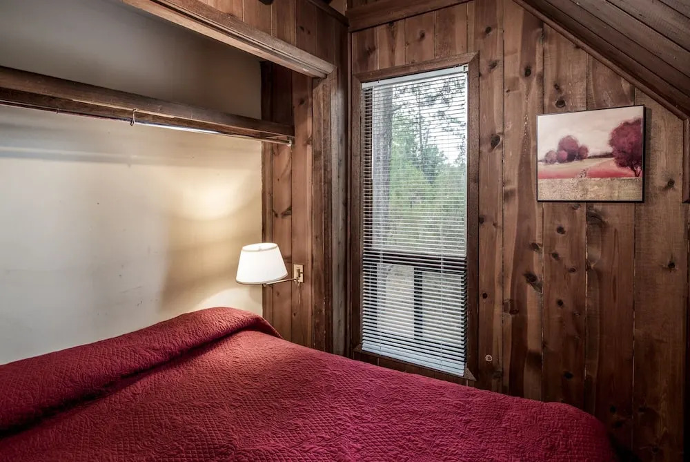 Cruthirds - Three Bedroom Cabin