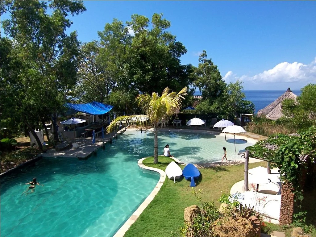 Bloo Lagoon Eco Village