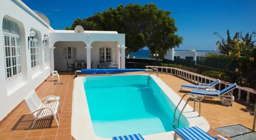 AC Villas Playa Pocillos