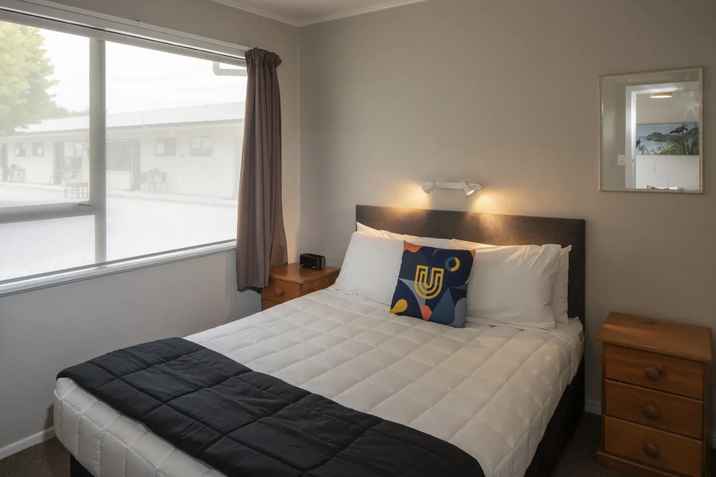U Studios Masterton, SureStay Collection by BW