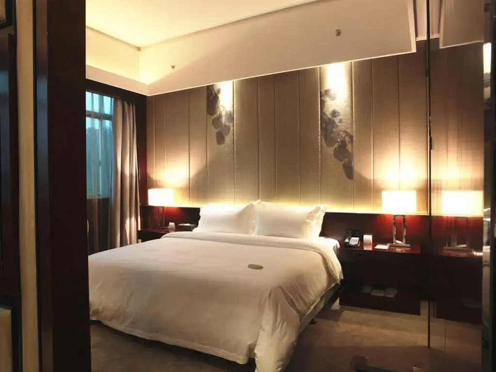 Fortune Century Hotel