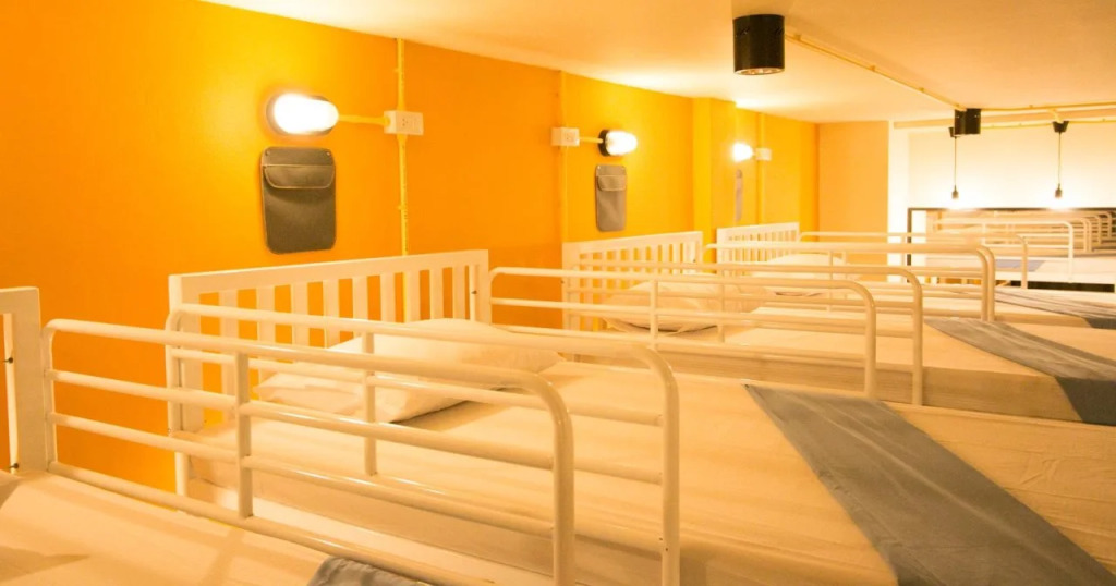 Backpack House Hostel