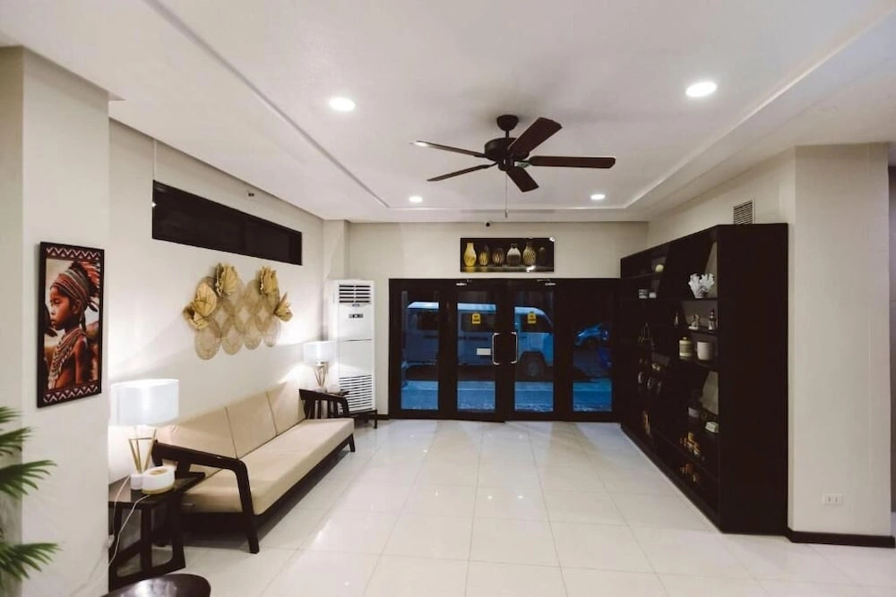 Surigao Royal Regency Suites