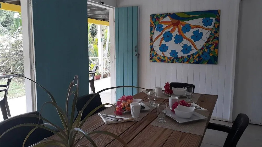 Yellow Home Casa Baja
