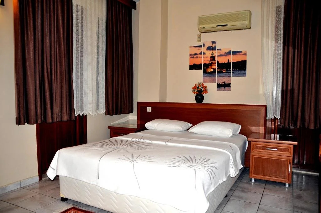 Nihan Hotel