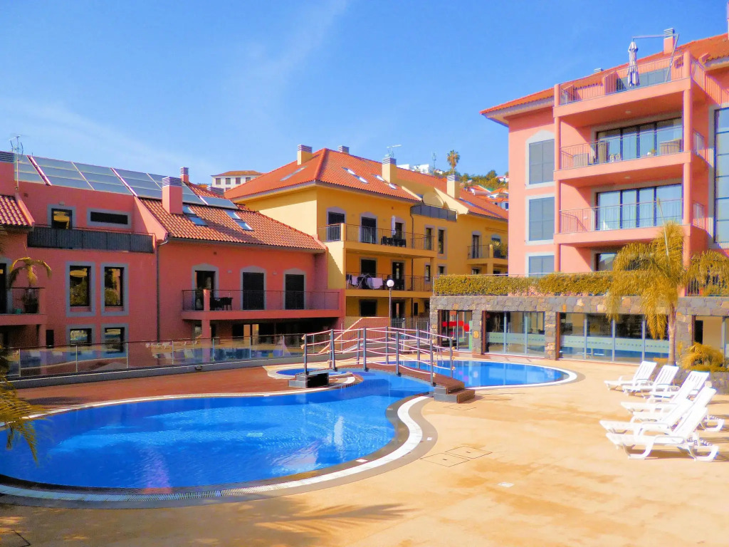 Living Funchal Apartments