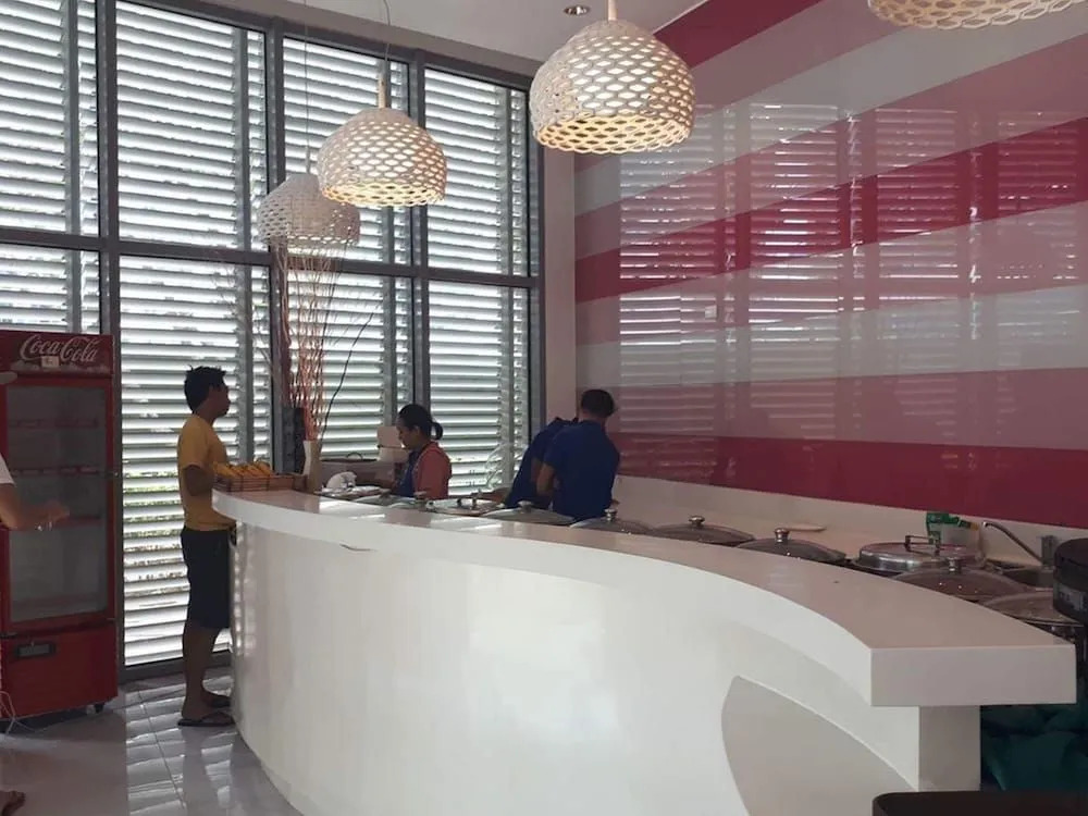 Manila Urban Resort at Azure