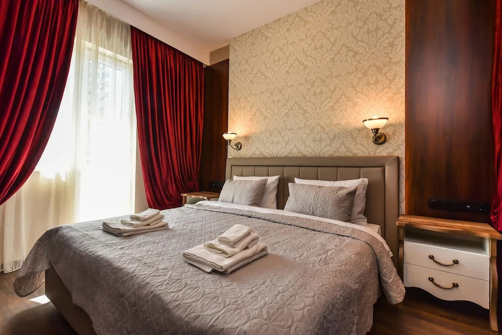FM Luxury 2-BDR Apartment - Sofia Dream on Skobelev Blvd.