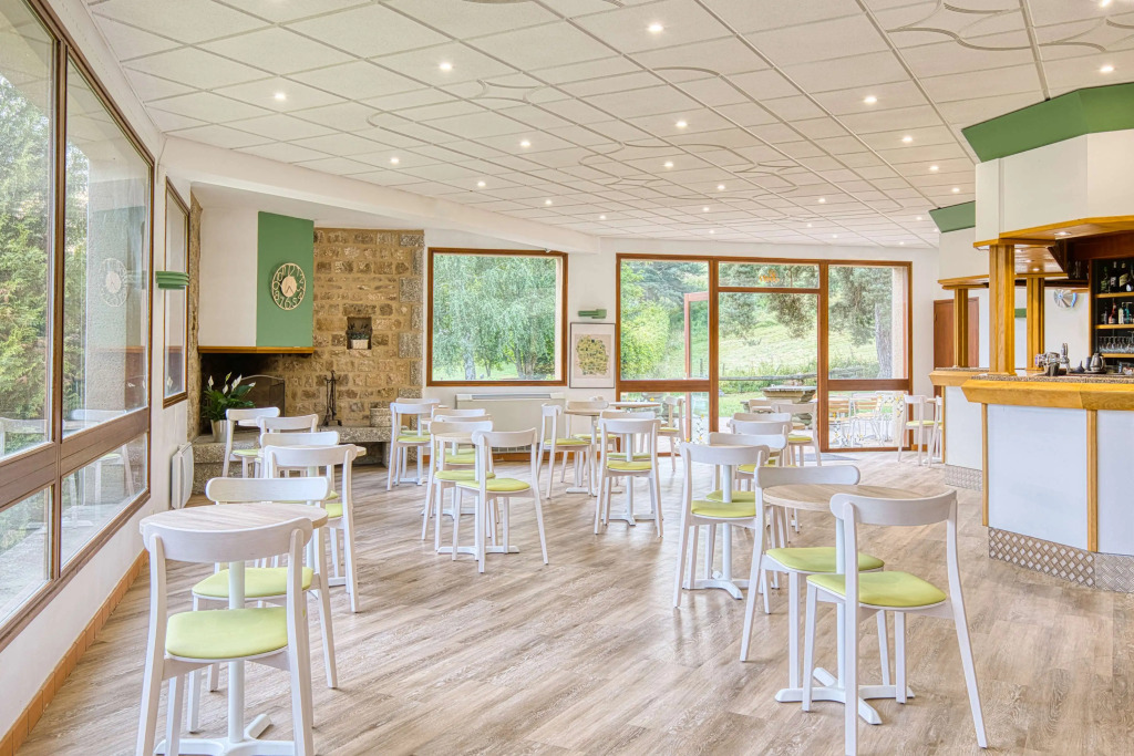 Les Hameaux De Lozere Sure Hotel Collection by Best Western