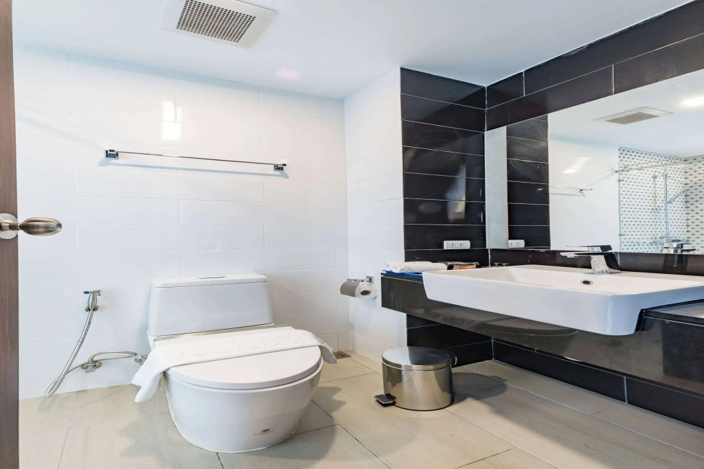Wyndham Phuket Airport