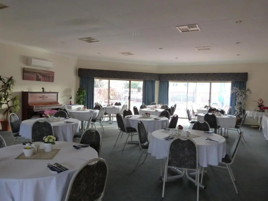 Glenelg Motel