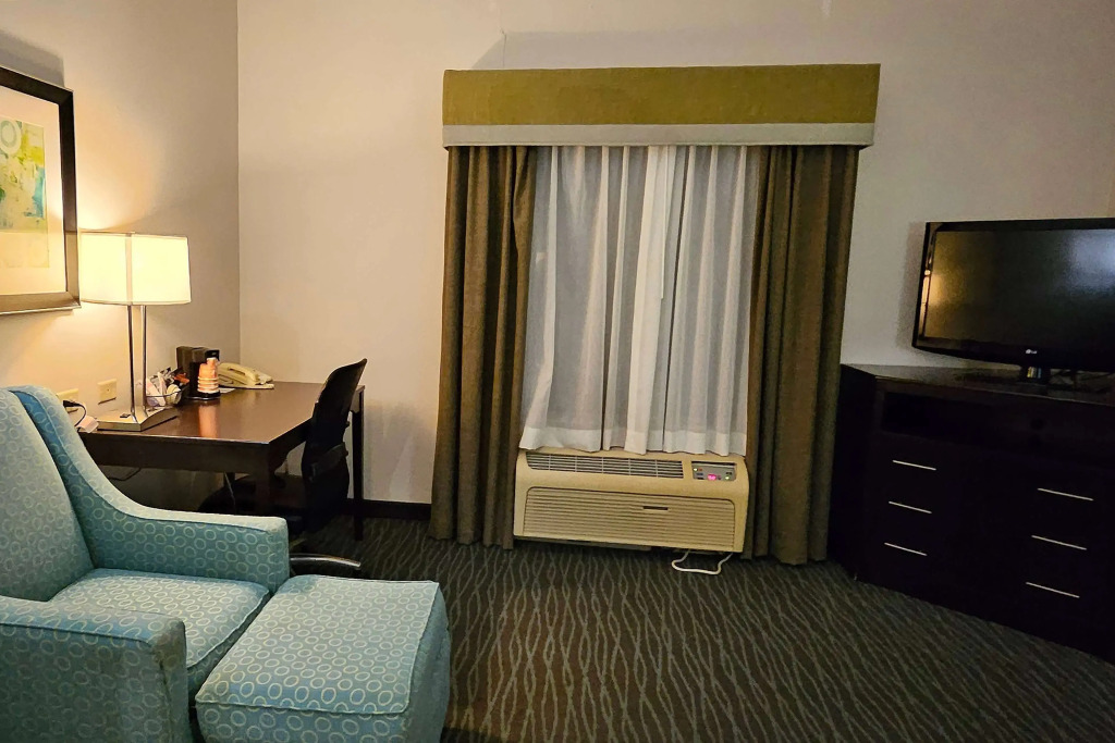Ramada by Wyndham Burkburnett - Wichita Falls