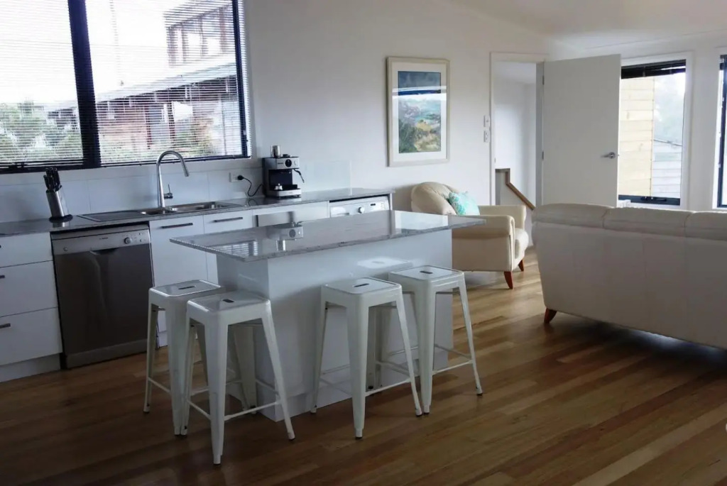 THE LOFT @ Bay of Fires Seascape