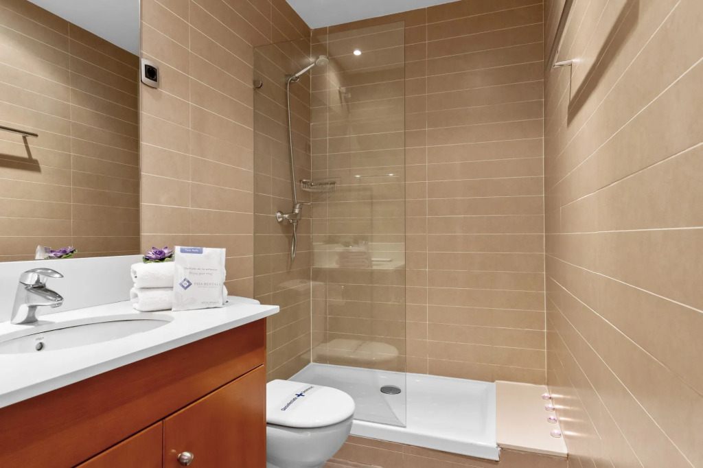 Fisa Rentals Ramblas Apartments