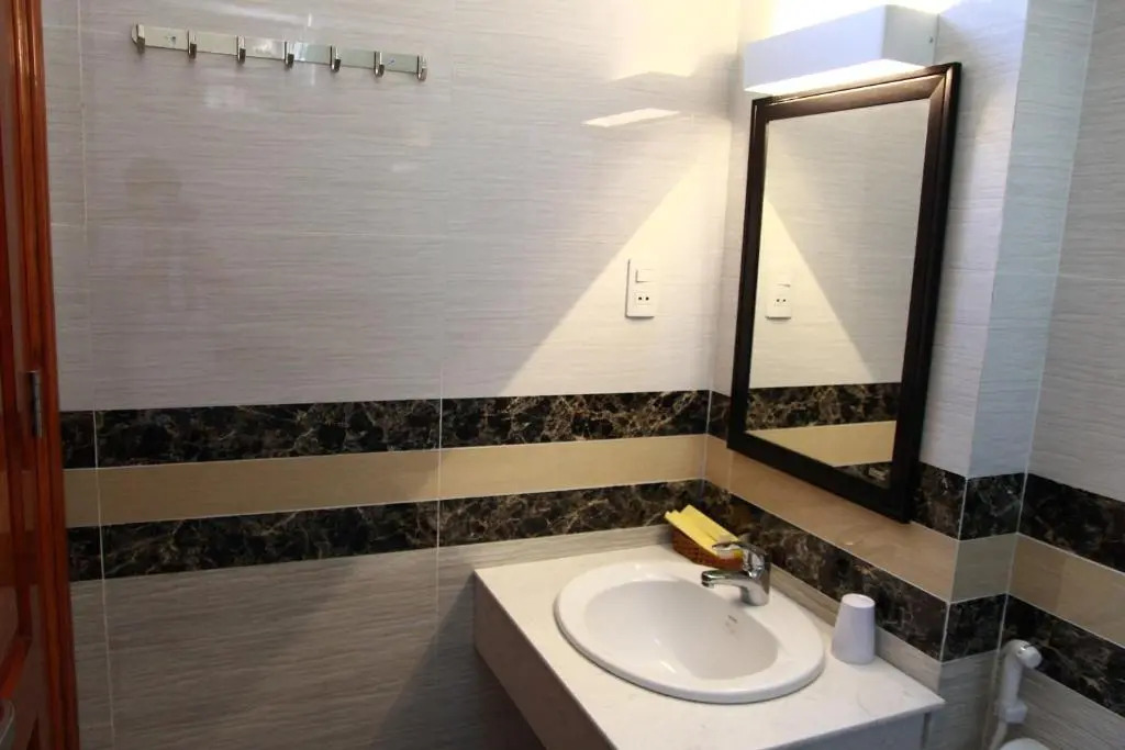 Hằng nga luxury hotel