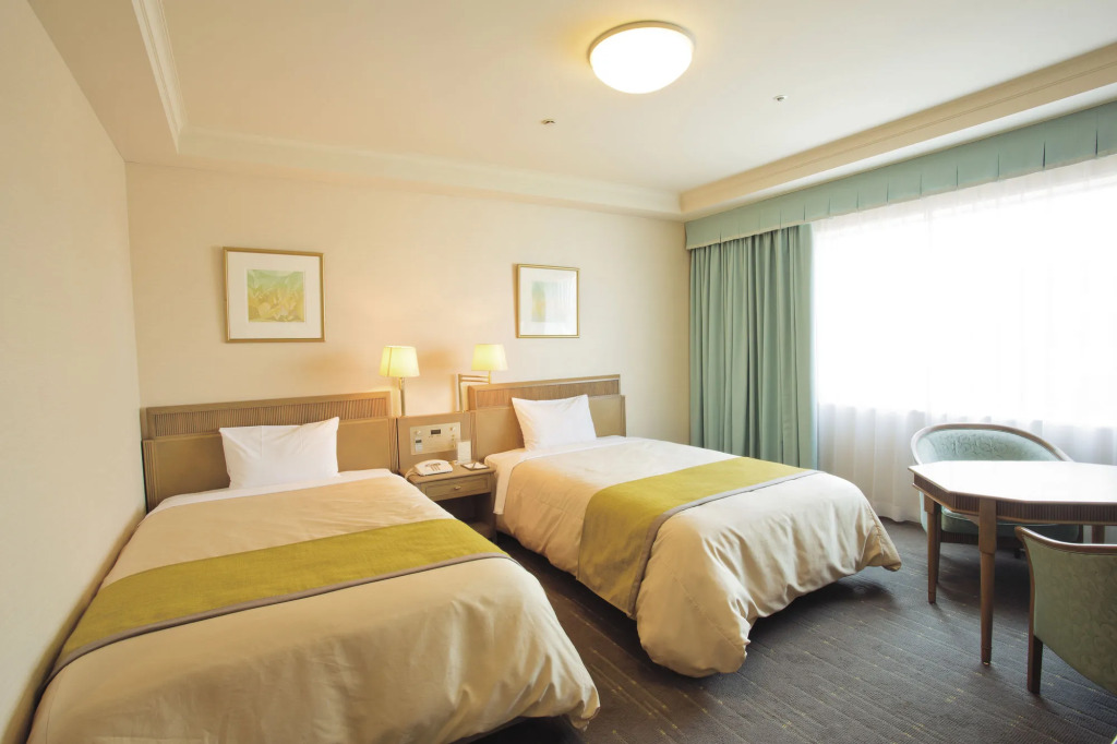 Keio Plaza Hotel Tama