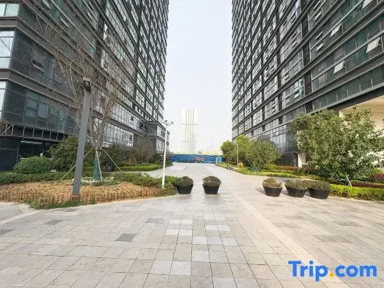 Multi-Bedroom Homestay (Luogang Park Lakeside Exhibition Center Metro Station Branch)
