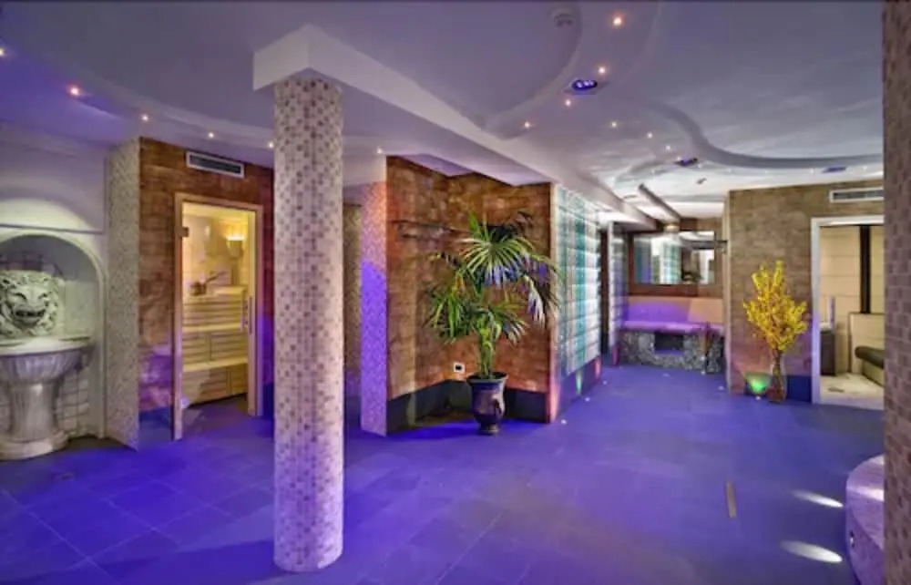 Hotel Sassella