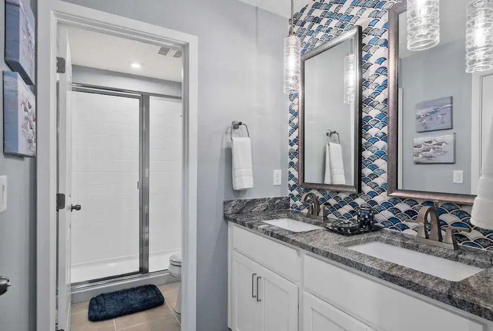 9127 Turquoise Wave Cove