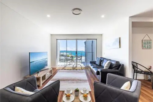 Avra Seabreeze', 503/4-8 Bullecourt Street