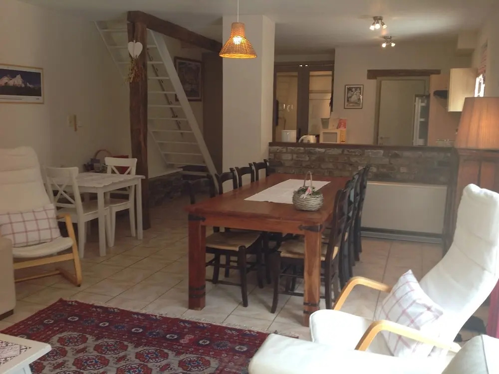 Cozy Chalet in Bohan Near Forest