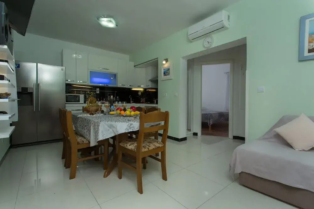 Villa Mami
