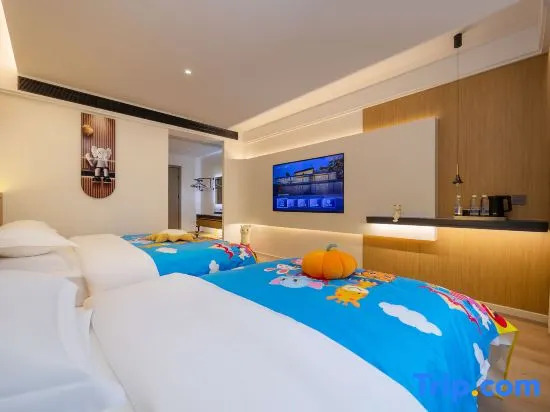 Jiuzhaigou • Four Seasons Homestay