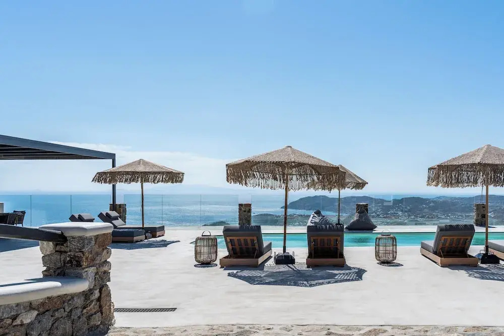 Makani Suites