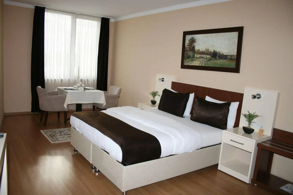Gosterisli Otel