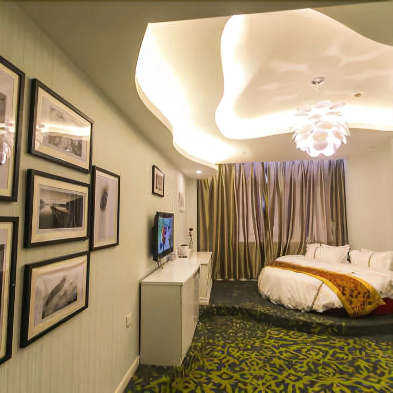 A8 Boutique Theme Hotel