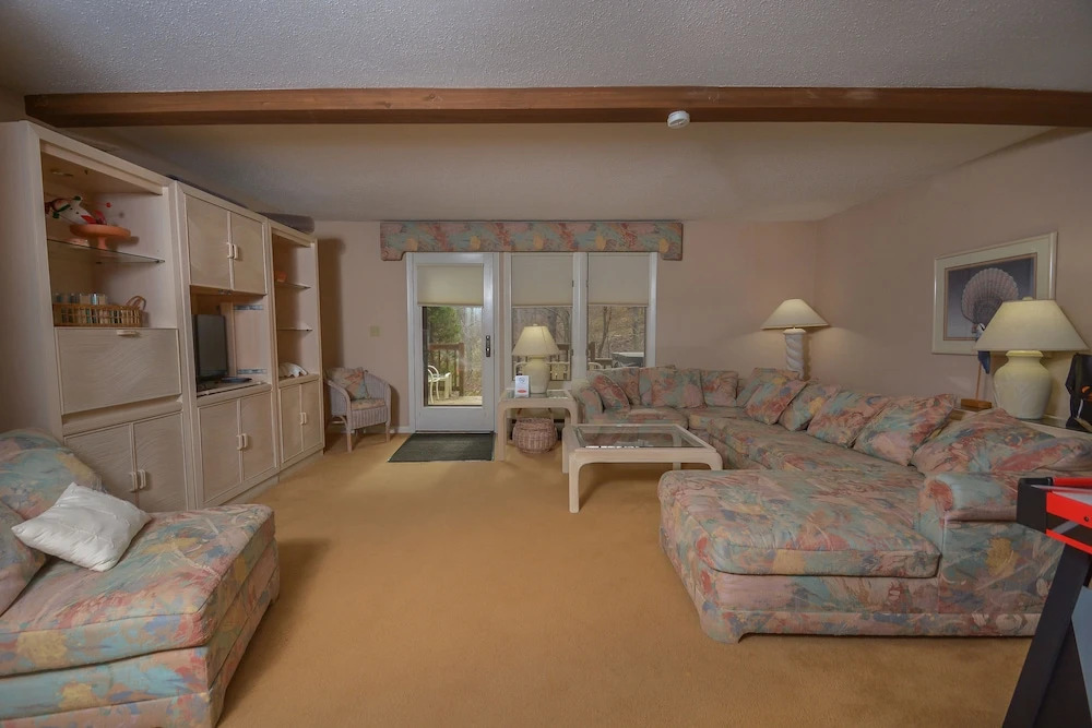 Villages of the Wisp Lakeview Court 2 Bedroom Townhome #39