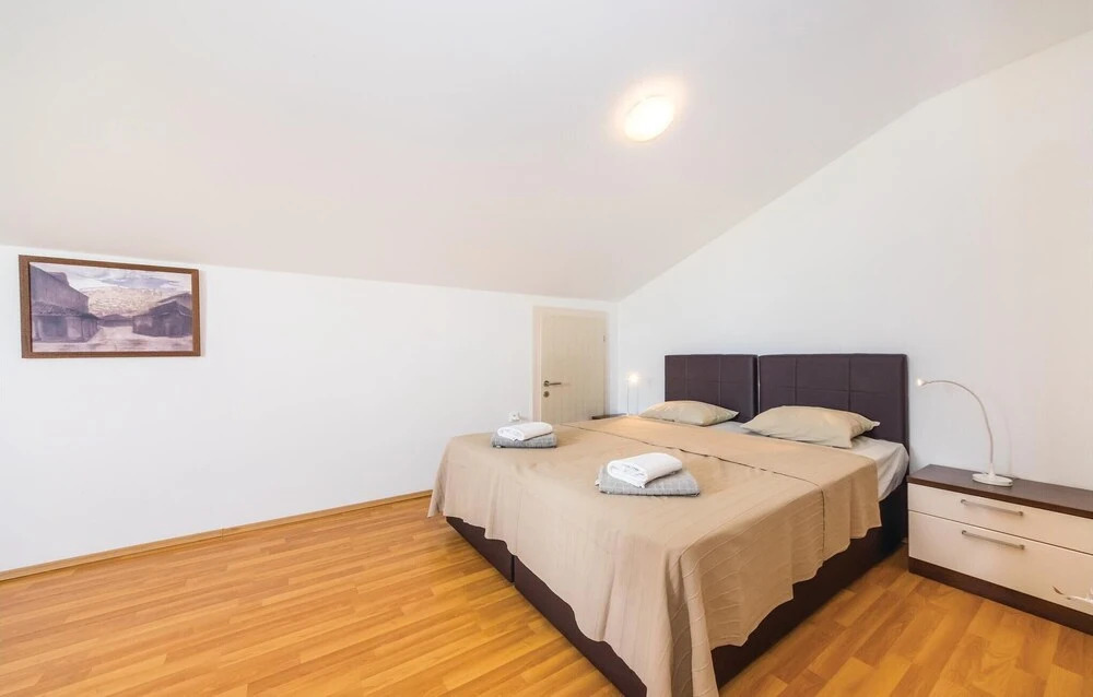 Stunning Apartment in Privlaka With 3 Bedrooms, Wifi and Outdoor Swimming Pool