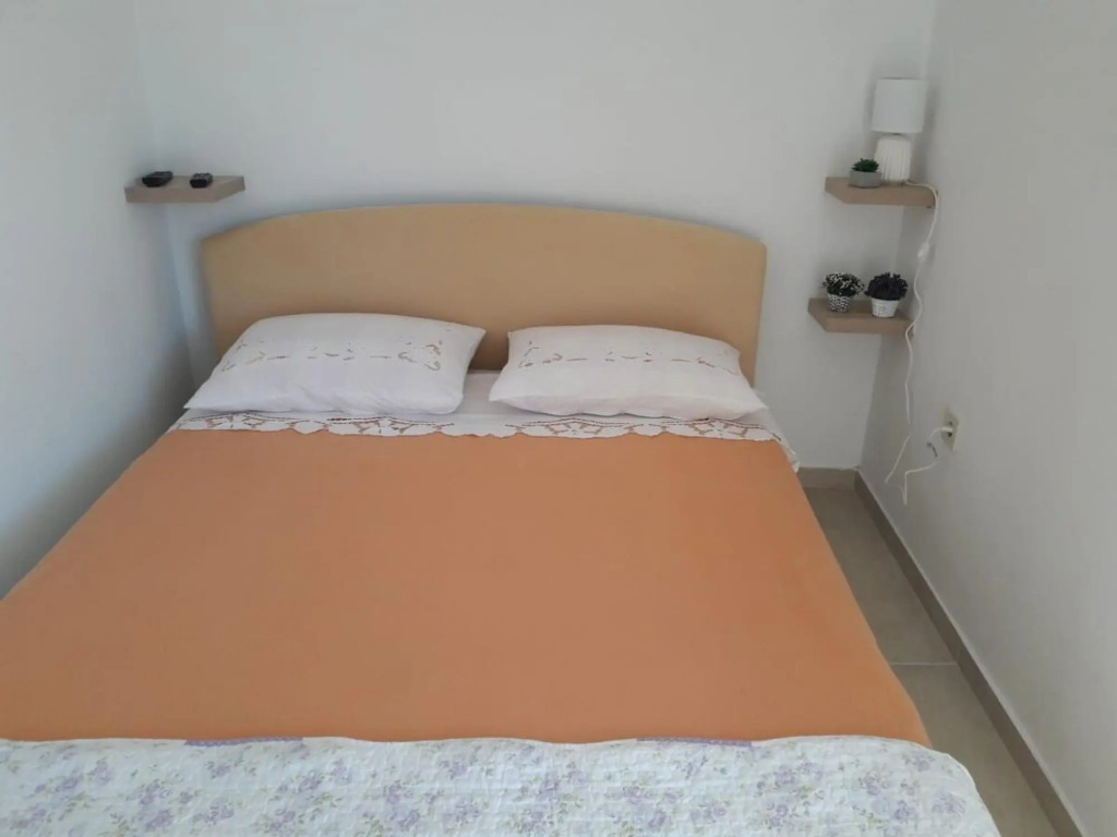 Holiday house Nadi - cosy & quiet: Milna (Brac), Island Brac
