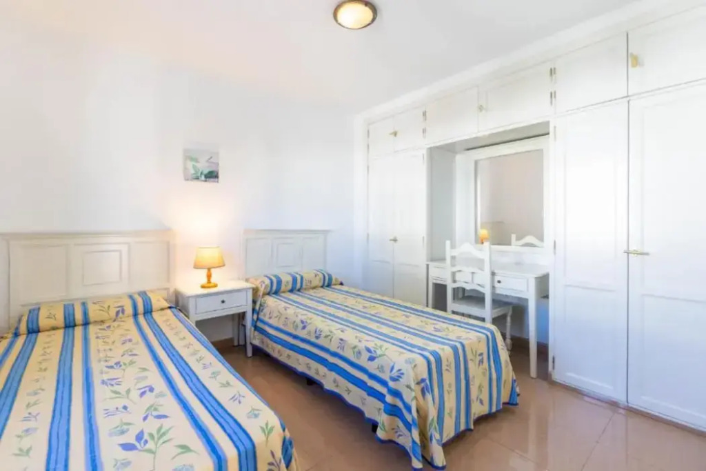 Apartamentos Fayna y Flamingo