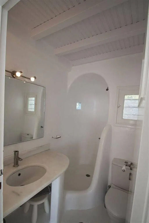 Marina View Studios & Apartments