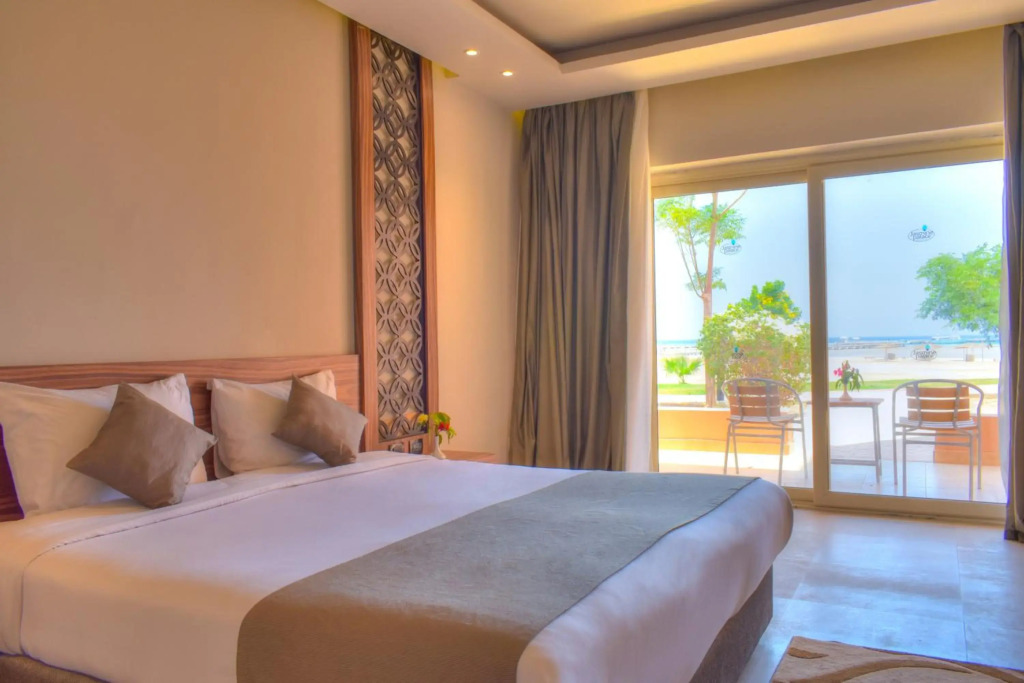 Jasmine Palace Resort