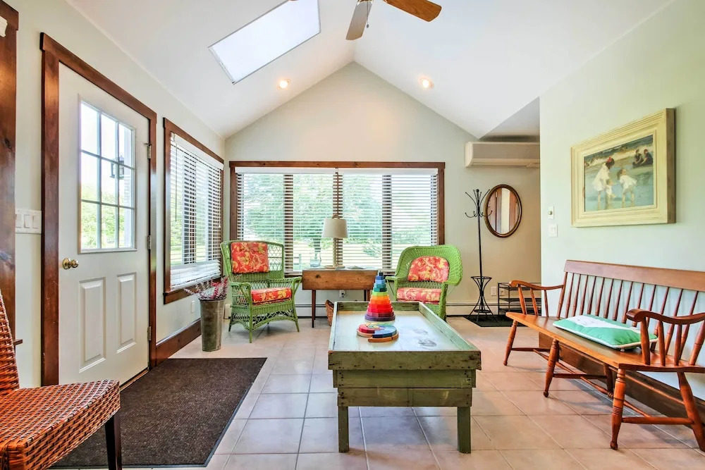 Large Kennebunk Home, Walk to Beach < 2 Mi to Town
