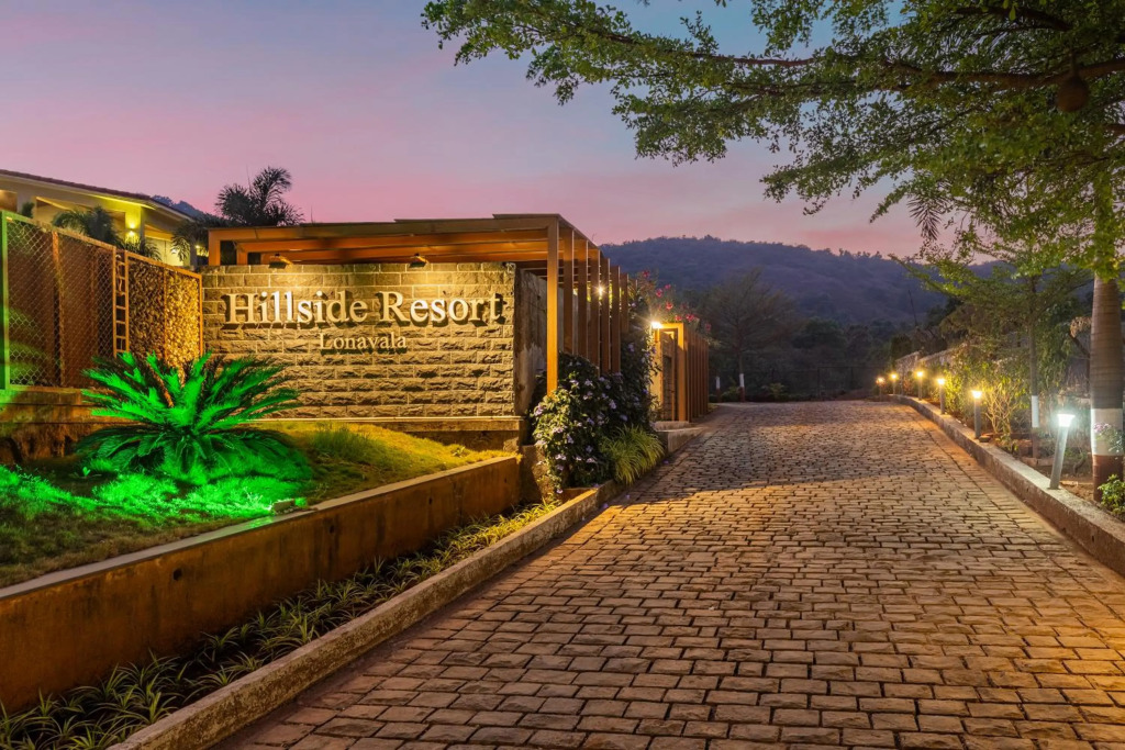 La Sole Couple Stays by LonaVilla