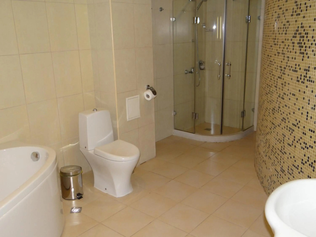 Real Hotel