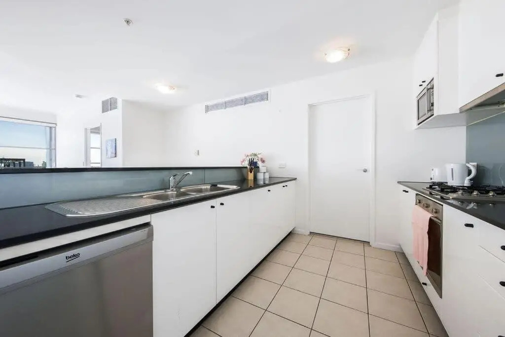 A Spacious 2BR Apt with an Amazing View Over Darling Harbour