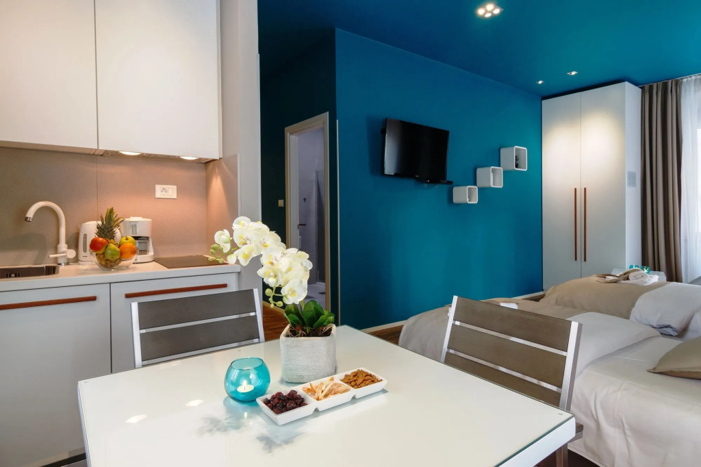 Riva Luxury Rooms