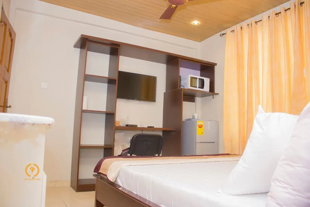 Les Suites Pres