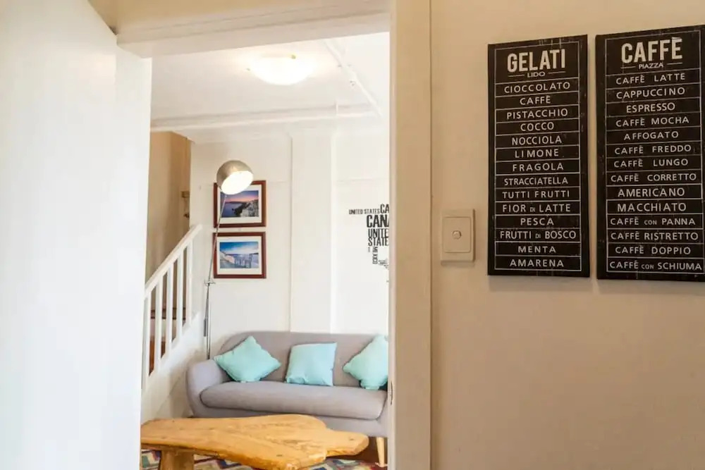 Delightful 3 Bedroom Apartment near Chapel Street in St Kilda