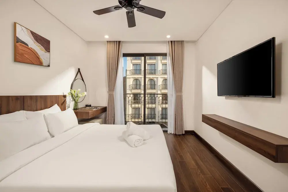 Zen Lotus Hotel & Apartment