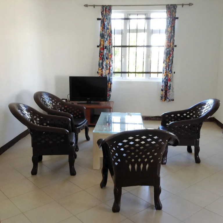 House With 2 Bedrooms in Trou aux Biches, With Wonderful sea View, Fur