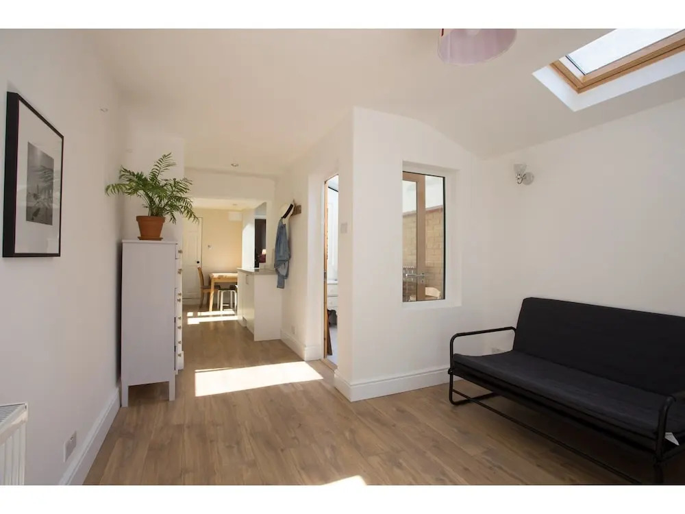 Stunning House in Historic Central Cambridge for 7