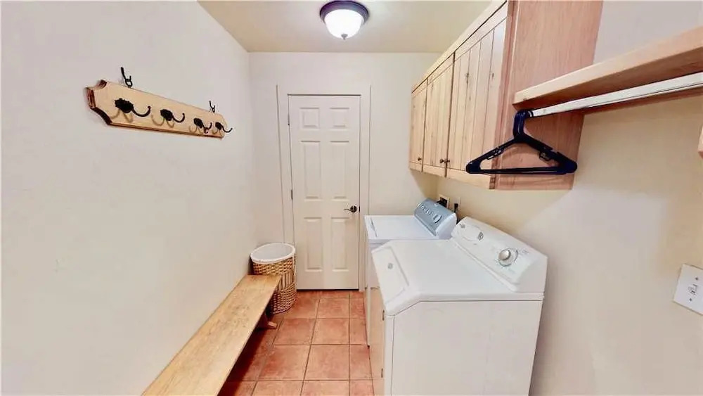 Rim Cove ~ O2 3 Bedrooms 2 Bathrooms Home